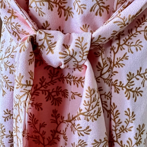 Loft Outlet belted jumpsuit! - Picture 3 of 3